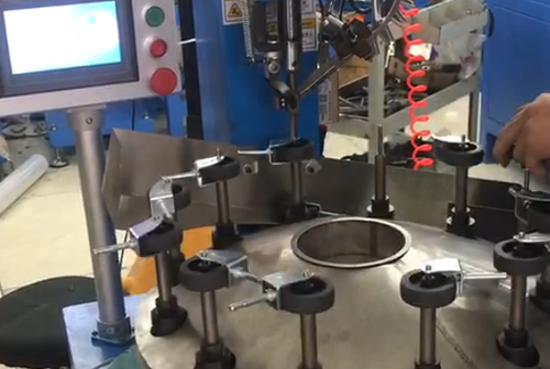 1681369418125908.jpg 2023-4-13-鉚釘機(jī)中鉚釘?shù)姆N類(lèi)和用途.jpg